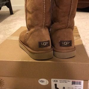 Chestnut uggs size 8